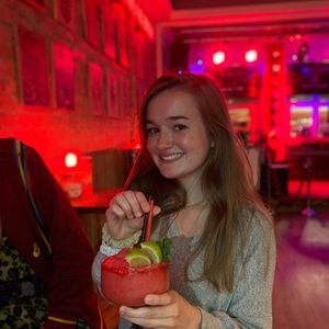 Meet your Posher, Allison